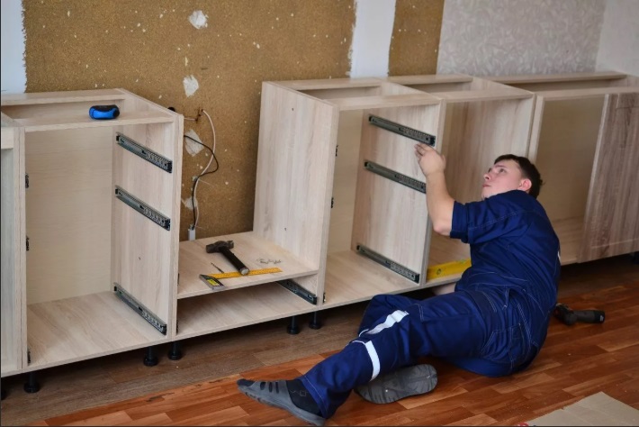 Сборка мебели ИКЕА в Новомосковске в октябре