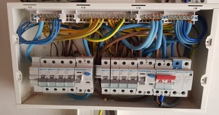 Установка электрического щита в Новомосковске в октябре